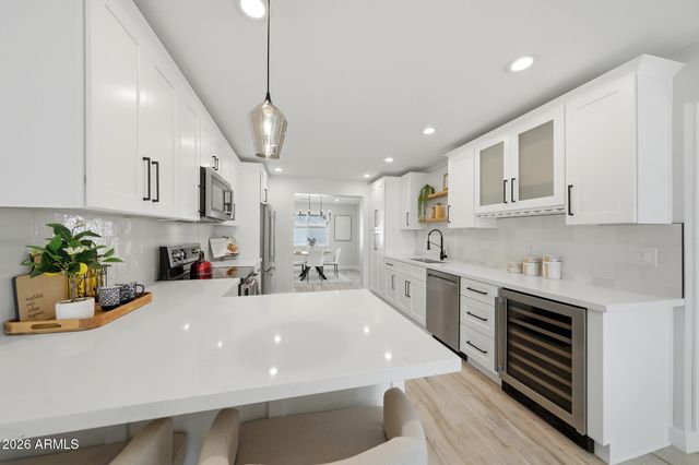 8448 E CAMBRIDGE Avenue, Scottsdale, AZ 85257