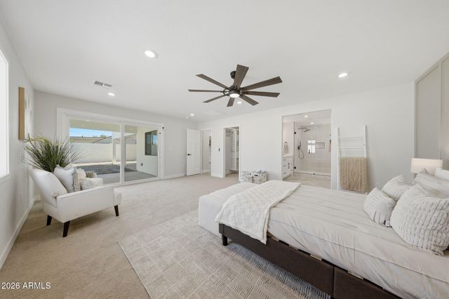 8448 E CAMBRIDGE Avenue, Scottsdale, AZ 85257