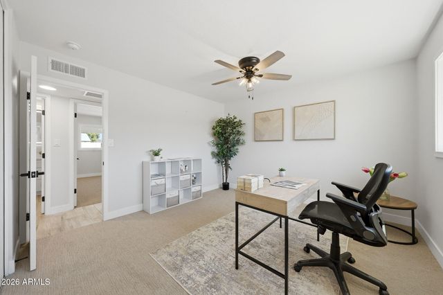 8448 E CAMBRIDGE Avenue, Scottsdale, AZ 85257