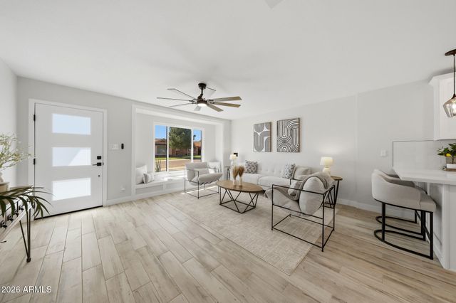 8448 E CAMBRIDGE Avenue, Scottsdale, AZ 85257