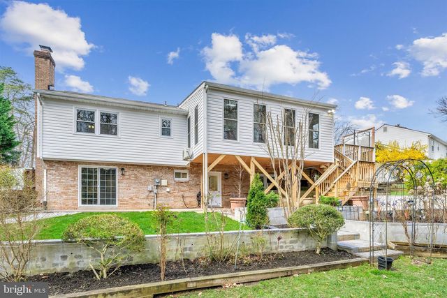 5425 GOVERNOR YEARDLEY DR, Fairfax, VA 22032