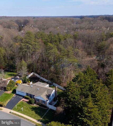 5425 GOVERNOR YEARDLEY DR, Fairfax, VA 22032