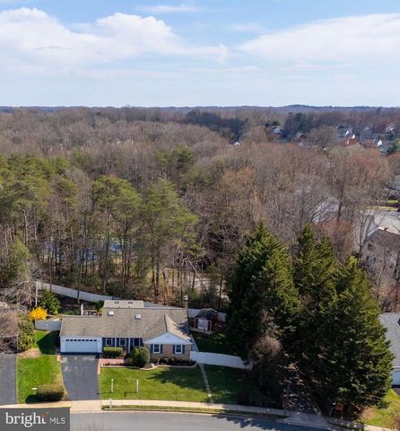 5425 GOVERNOR YEARDLEY DR, Fairfax, VA 22032