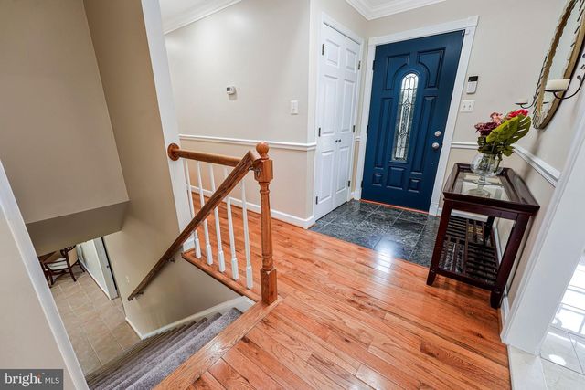 5425 GOVERNOR YEARDLEY DR, Fairfax, VA 22032