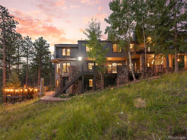 571 Sundown Lane, Evergreen, CO 80439