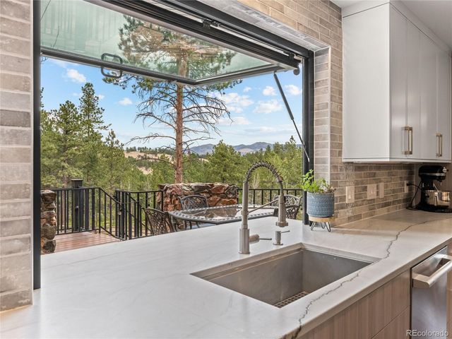 571 Sundown Lane, Evergreen, CO 80439