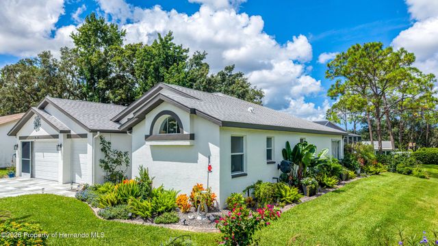 7300 Clearmeadow Drive, Spring Hill, FL 34606
