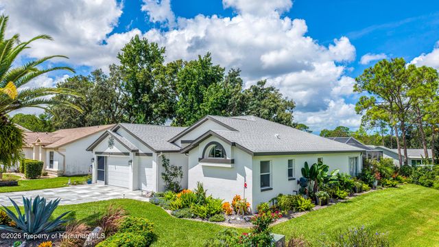 7300 Clearmeadow Drive, Spring Hill, FL 34606