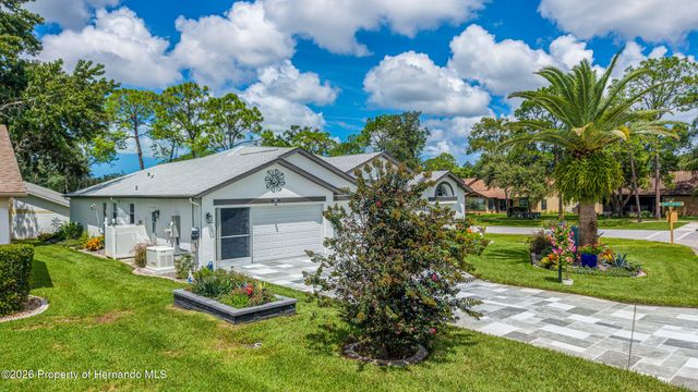 7300 Clearmeadow Drive, Spring Hill, FL 34606