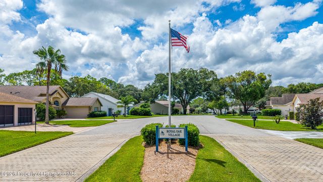 7300 Clearmeadow Drive, Spring Hill, FL 34606