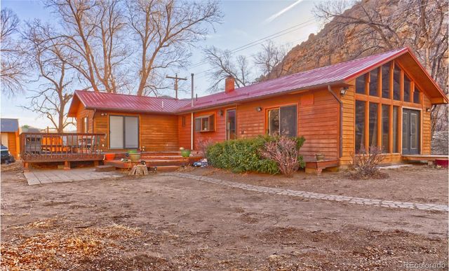 19811 US Highway 50, Cotopaxi, CO 81223
