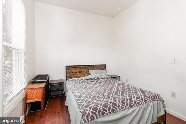 302 JUNIATA ST, Dauphin, PA 17018