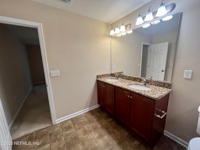 3168 ANGORA BAY Drive, Middleburg, FL 32068