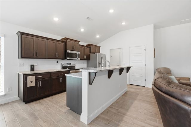 2307 Parnell Street, Pea Ridge, AR 72751