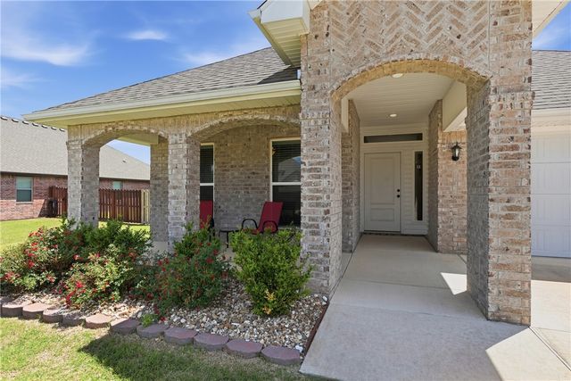 2307 Parnell Street, Pea Ridge, AR 72751