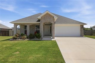 2307 Parnell Street, Pea Ridge, AR 72751
