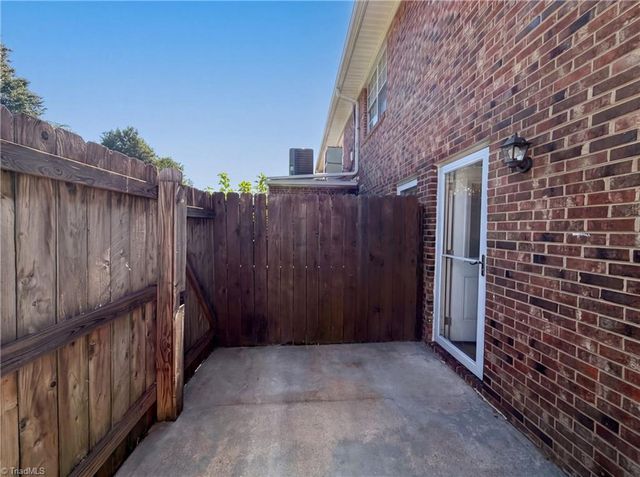 1311 Meadowview Road B, Greensboro, NC 27403