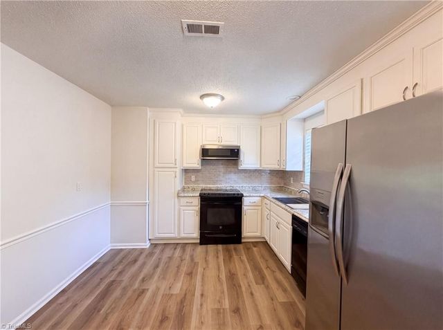 1311 Meadowview Road B, Greensboro, NC 27403
