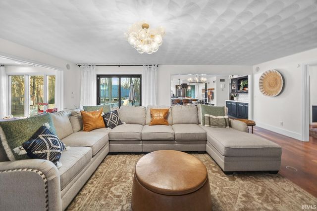 52 Eagle Crest Court, West Lafayette, IN 47906