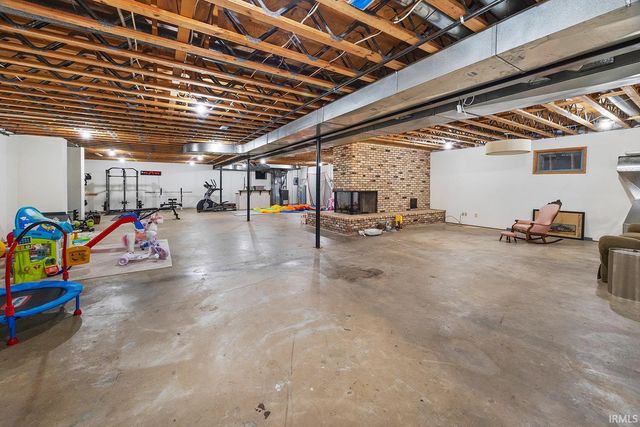 52 Eagle Crest Court, West Lafayette, IN 47906