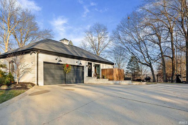 52 Eagle Crest Court, West Lafayette, IN 47906