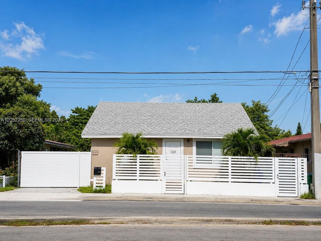 1520 SW 22nd Avenue, Miami, FL 33145