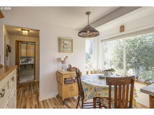 515 Se PALMER Ln, Dayton, OR 97114