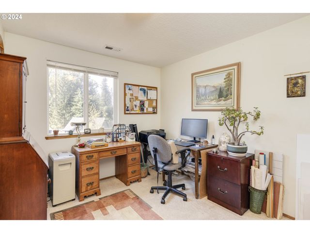 515 Se PALMER Ln, Dayton, OR 97114