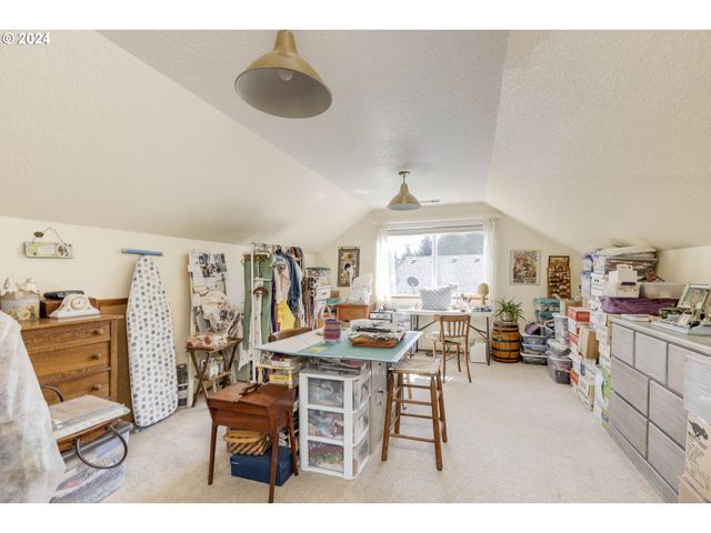 515 Se PALMER Ln, Dayton, OR 97114