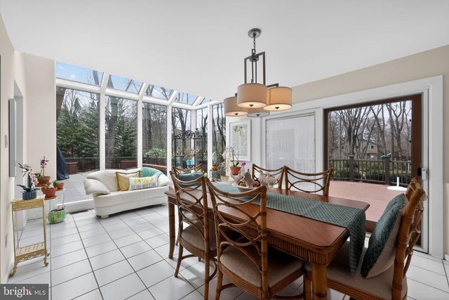 43 SOUTHWOOD DR, Cherry Hill, NJ 08003