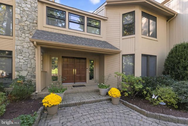 43 SOUTHWOOD DR, Cherry Hill, NJ 08003