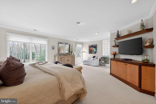 43 SOUTHWOOD DR, Cherry Hill, NJ 08003