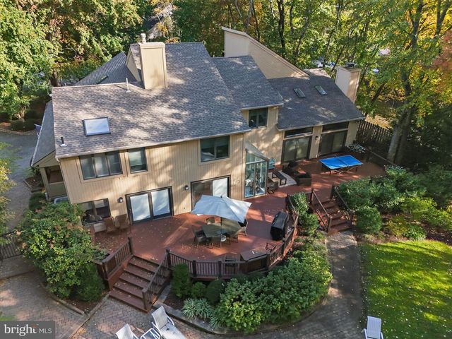 43 SOUTHWOOD DR, Cherry Hill, NJ 08003