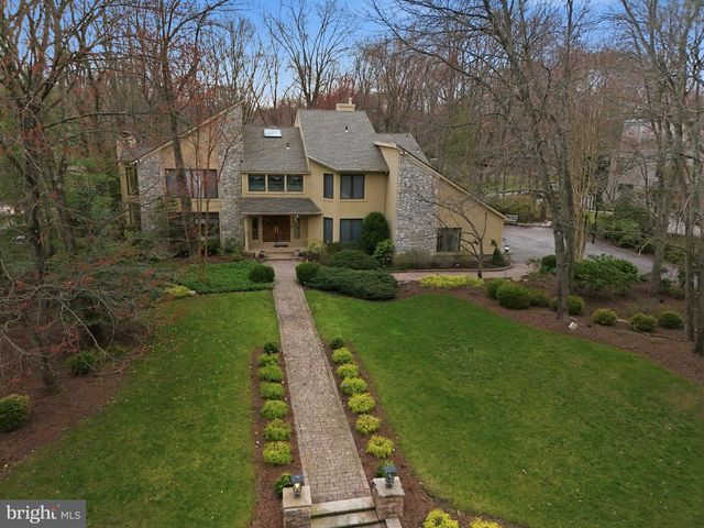 43 SOUTHWOOD DR, Cherry Hill, NJ 08003