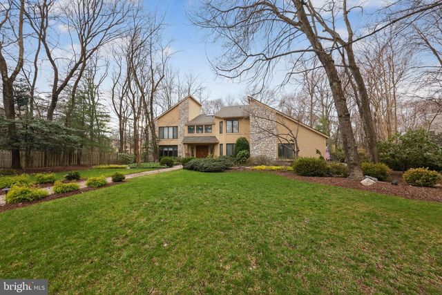43 SOUTHWOOD DR, Cherry Hill, NJ 08003