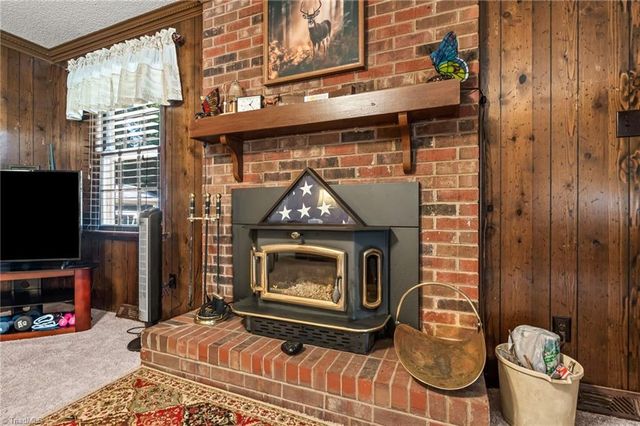 1620 Lazy Lane, High Point, NC 27265