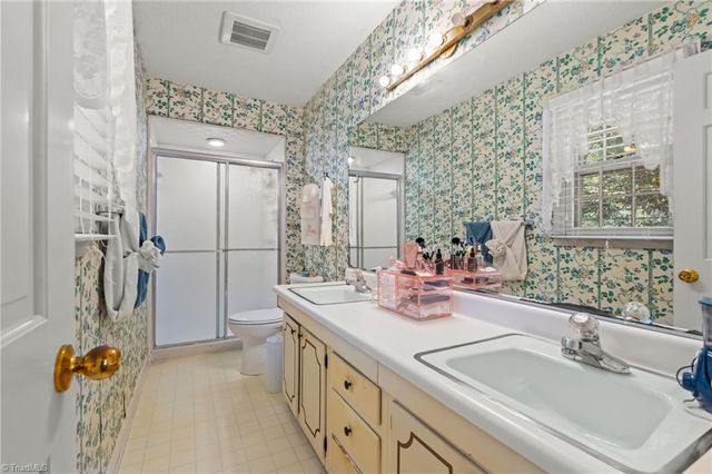 1620 Lazy Lane, High Point, NC 27265