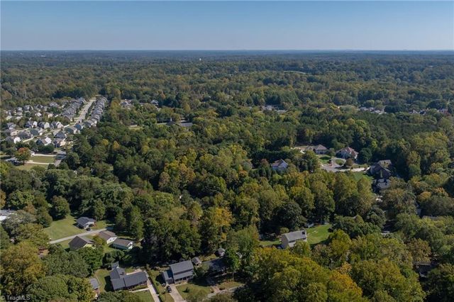 1620 Lazy Lane, High Point, NC 27265
