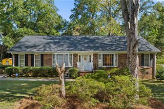 1620 Lazy Lane, High Point, NC 27265