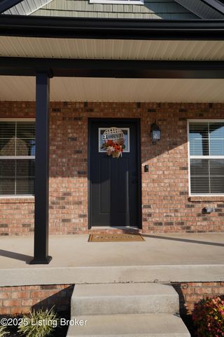 234 Williamsburg Dr, Mt Washington, KY 40047