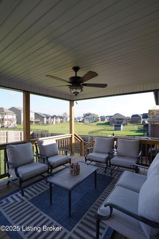 234 Williamsburg Dr, Mt Washington, KY 40047