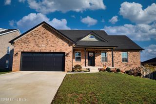 234 Williamsburg Dr, Mt Washington, KY 40047