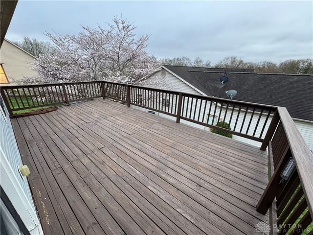 930 Oak Hill Court, Troy, OH 45373
