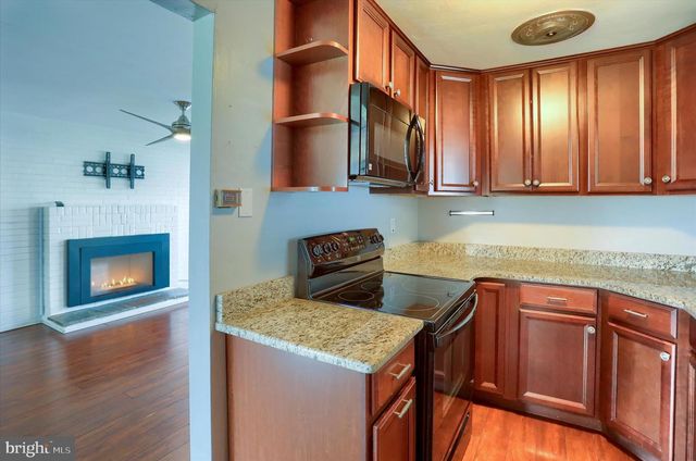 550 WALTON ST, Lemoyne, PA 17043