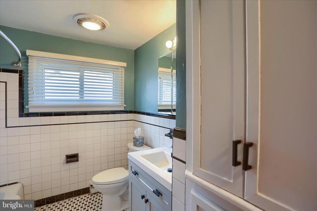 550 WALTON ST, Lemoyne, PA 17043