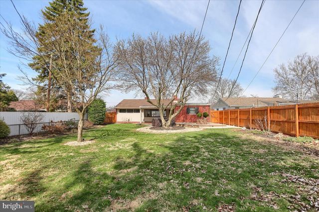 550 WALTON ST, Lemoyne, PA 17043