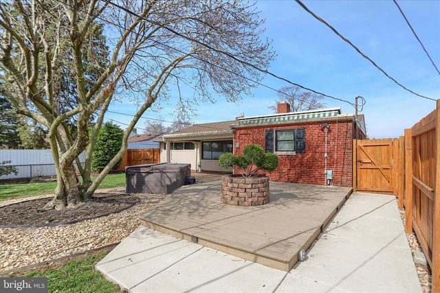 550 WALTON ST, Lemoyne, PA 17043