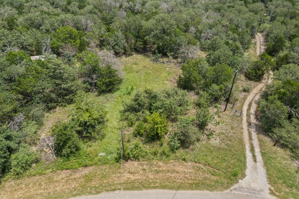 115 Turkey RUN, Cedar Creek, TX 78612