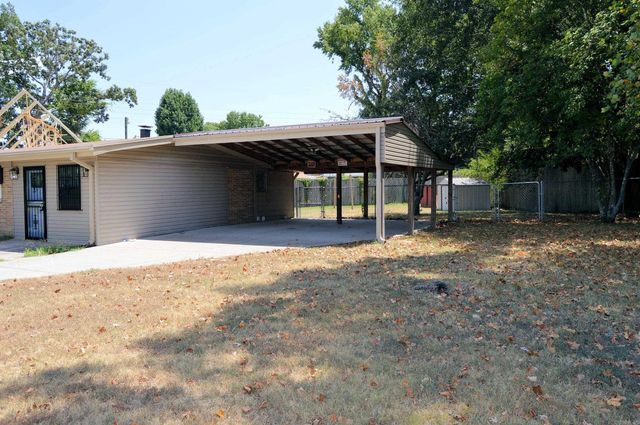 5215 Mabelvale Pike, Little Rock, AR 72209