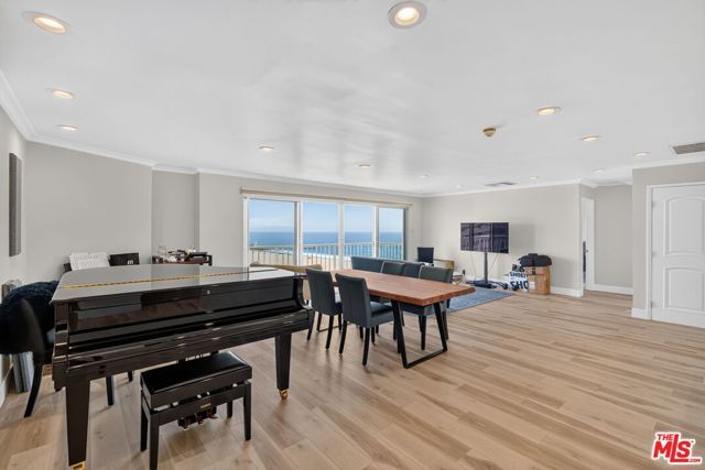 101 California Avenue 1404, Santa Monica, CA 90403